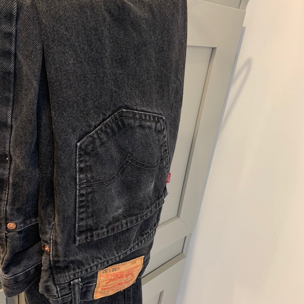 Black 32x32 Levi Jeans